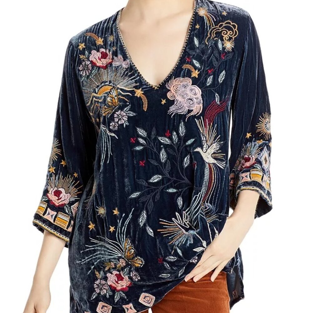 JOHNNY WAS SELAH VELVET KIMONO SLEEVE EMBROIDERED TOP - MEDIUM - EUC
